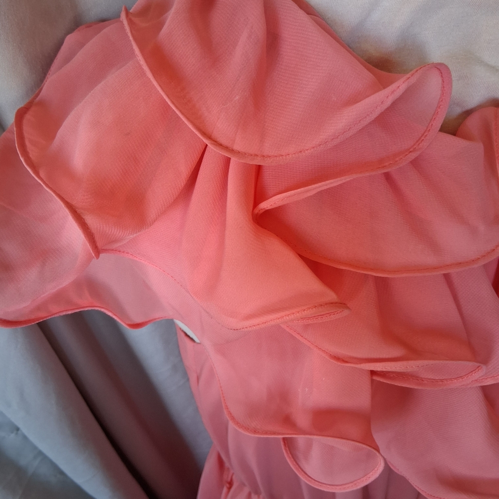 Pearl Coral One-Shoulder Ruffle Dress - Picture 4 of 7